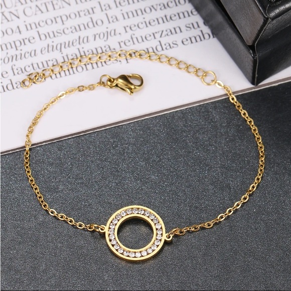 Gold Filled Cubic Zirconia Circle Eternal Bracelet - Picture 2 of 4